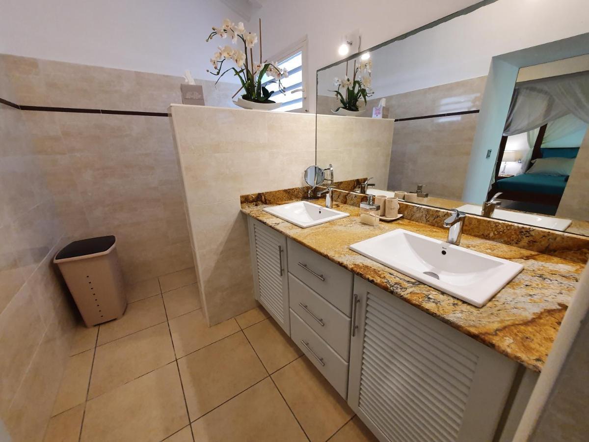 סן-פרנסואה Villa Deluxe L'Hacienda Villa Vue Mer 180 Piscine Jacuzzi Proche Plage Marina Golf Pointe Des Chateaux Et Casino Jardin Clos Voyage Durable מראה חיצוני תמונה