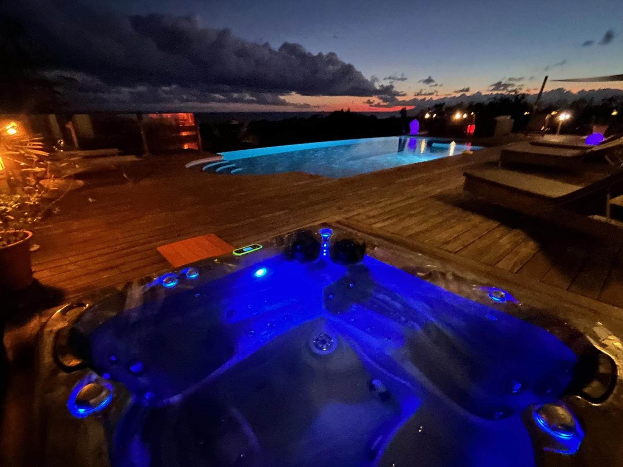 סן-פרנסואה Villa Deluxe L'Hacienda Villa Vue Mer 180 Piscine Jacuzzi Proche Plage Marina Golf Pointe Des Chateaux Et Casino Jardin Clos Voyage Durable מראה חיצוני תמונה